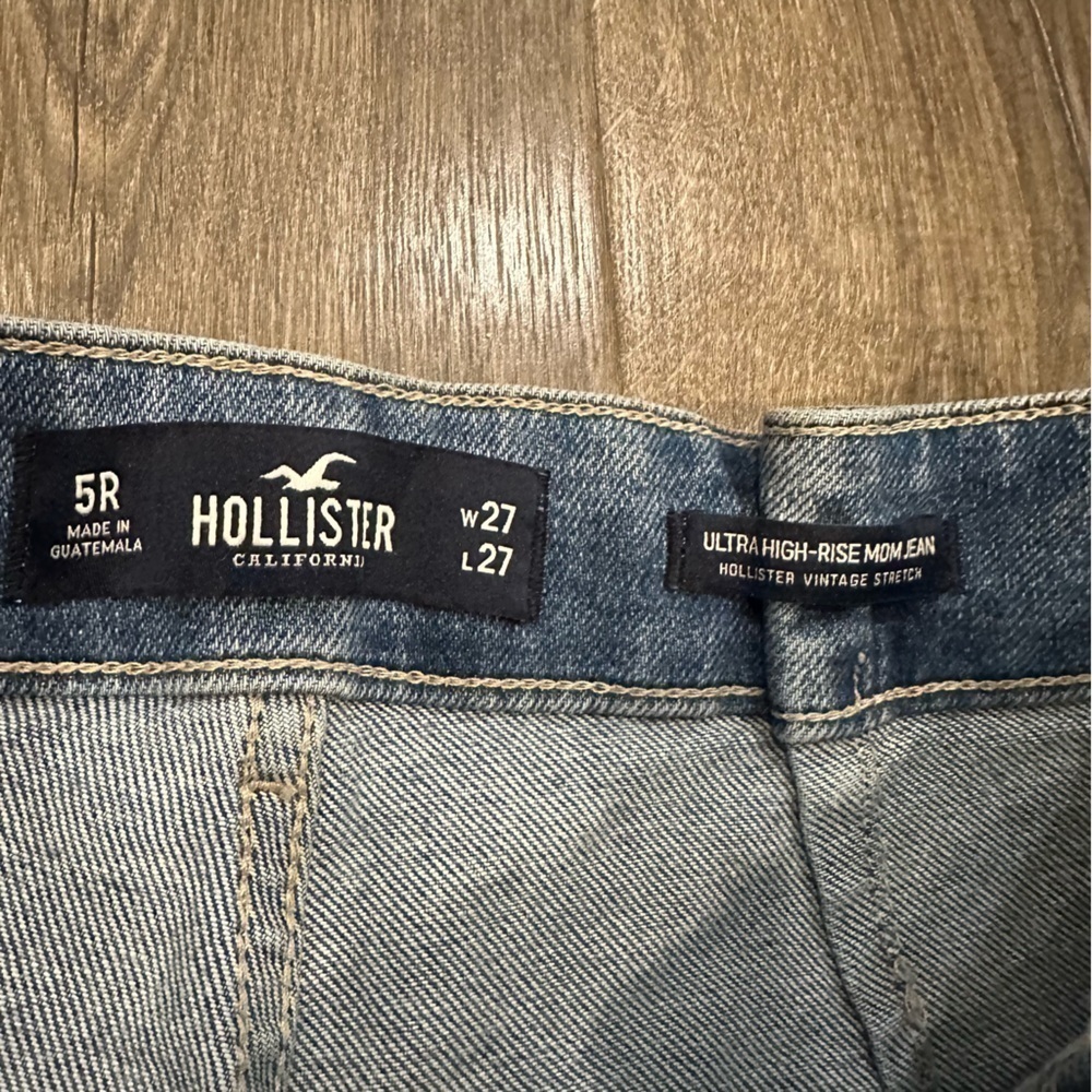 Hollister Junior's Jeans Size 5R 27 Ultra High-Rise Mom Tapered Leg Paper Bag - Picture 4 of 11